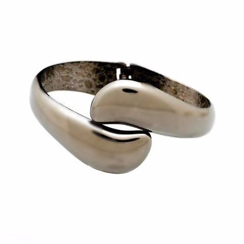 Fumi bracelet deals